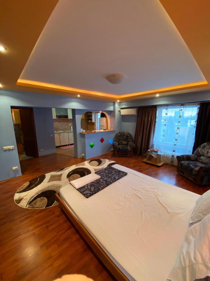 Elixir Studio Bucarest Esterno foto