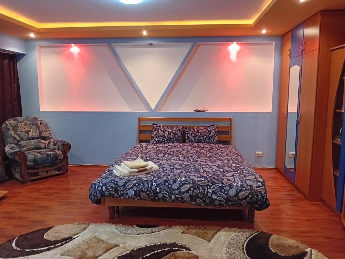 Elixir Studio Bucarest Esterno foto